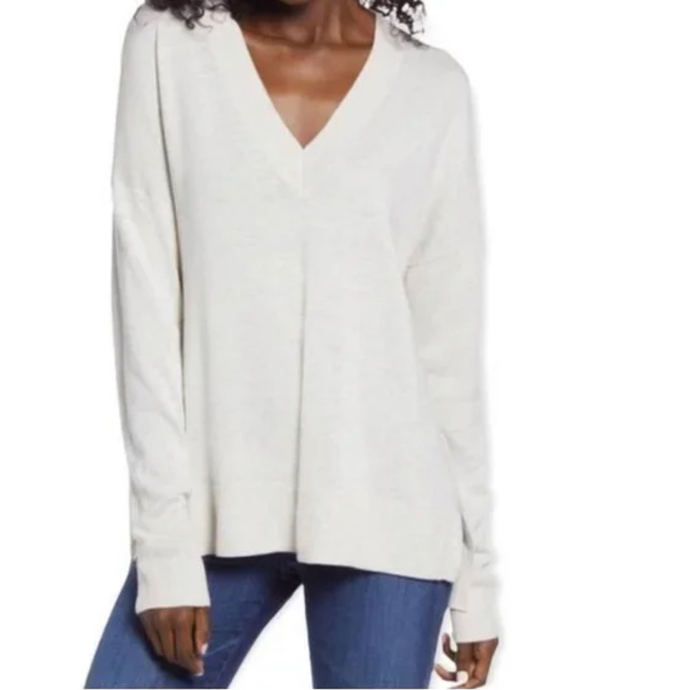 Chelsea28 V-Neck Sweater